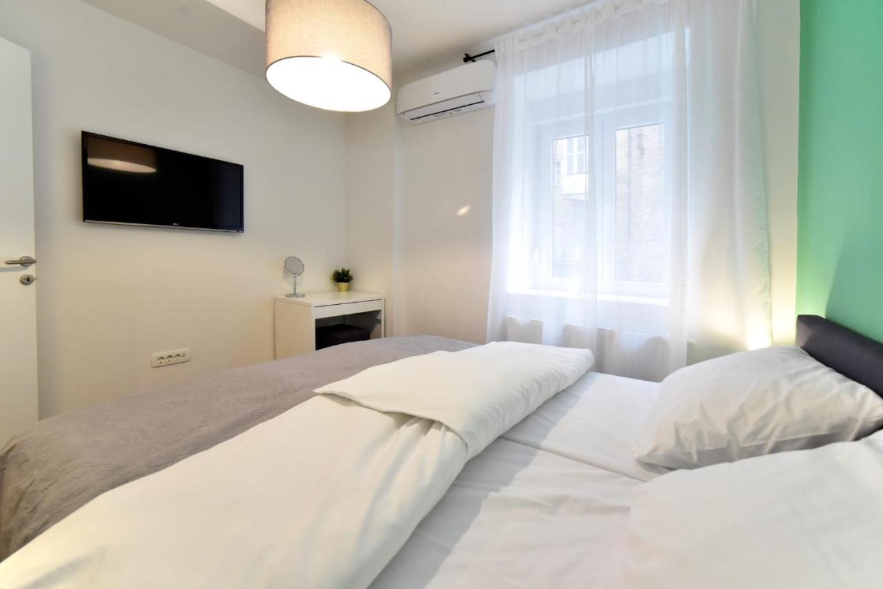 Moin Moin Double Bedroom Suite, Town Centre Zágráb Kültér fotó